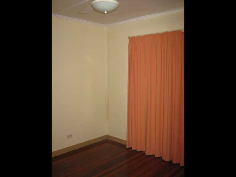 49 Avon Street, Leichhardt QLD 4305