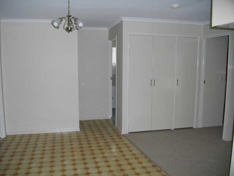 27 Warner Street, Raceview QLD 4305