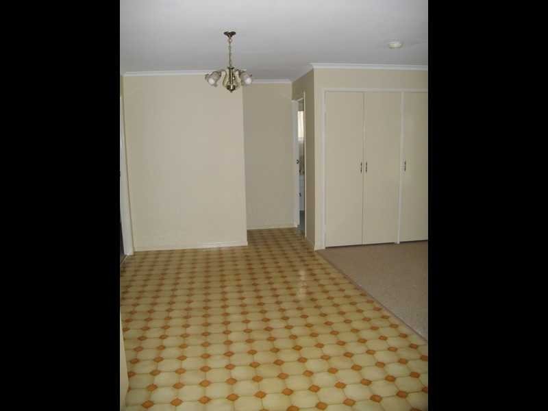 27 Warner Street, Raceview QLD 4305