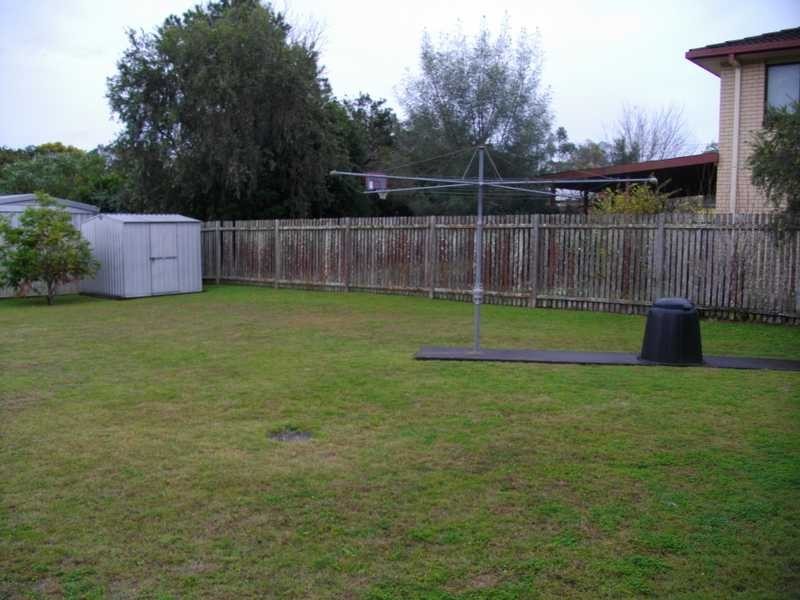 27 Warner Street, Raceview QLD 4305