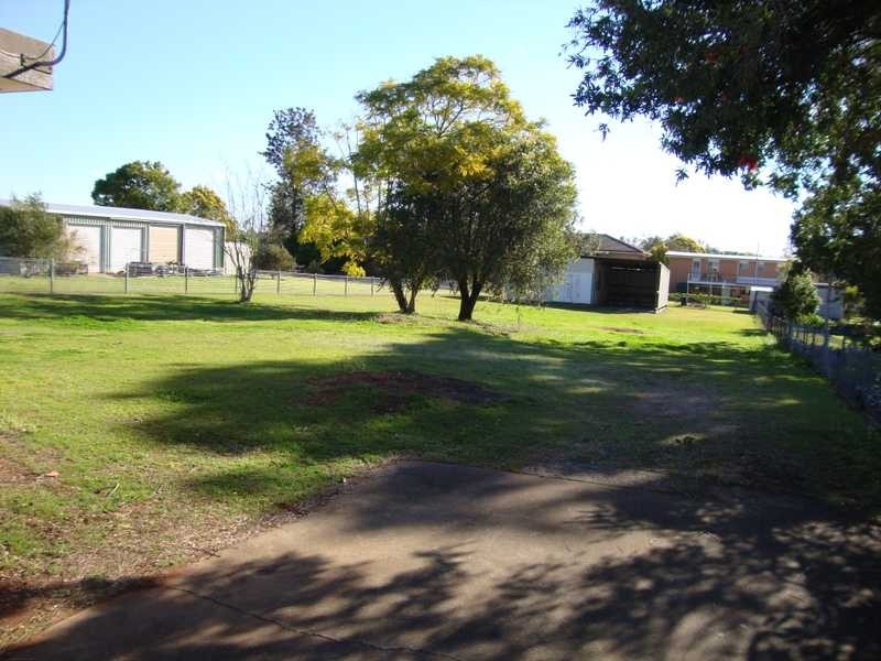 127 Thornton Street, Raceview QLD 4305