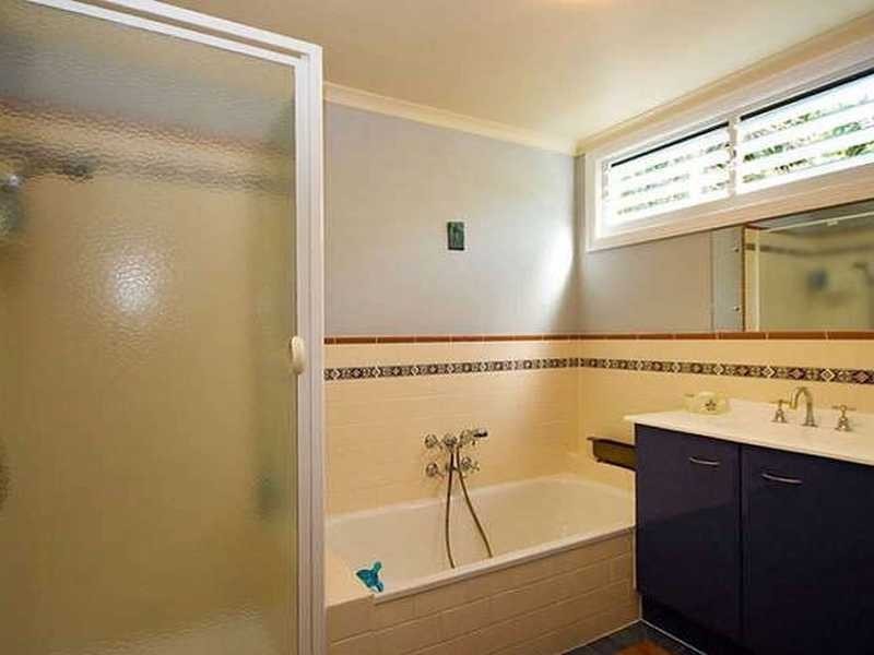 23 Holdsworth Road, North Ipswich QLD 4305