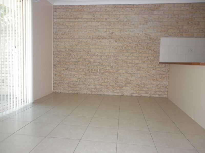 Unit 2/95b Jacaranda Street, East Ipswich QLD 4305