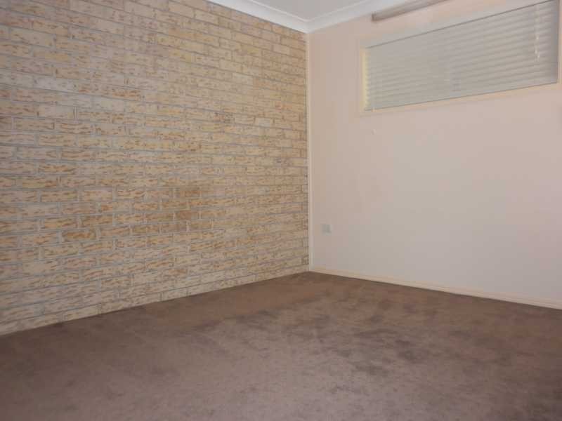 Unit 2/95b Jacaranda Street, East Ipswich QLD 4305