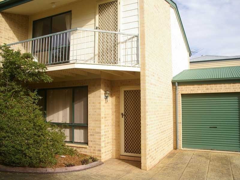 Unit 1/17 William Street, Bundamba QLD 4304