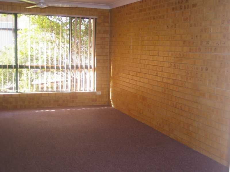 Unit 1/17 William Street, Bundamba QLD 4304