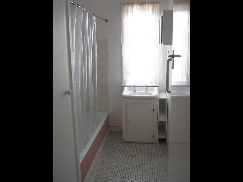 34 Dell Street, Eastern Heights QLD 4305