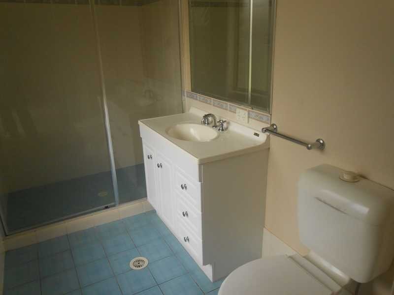 9 Dewhurst Crescent, Raceview QLD 4305