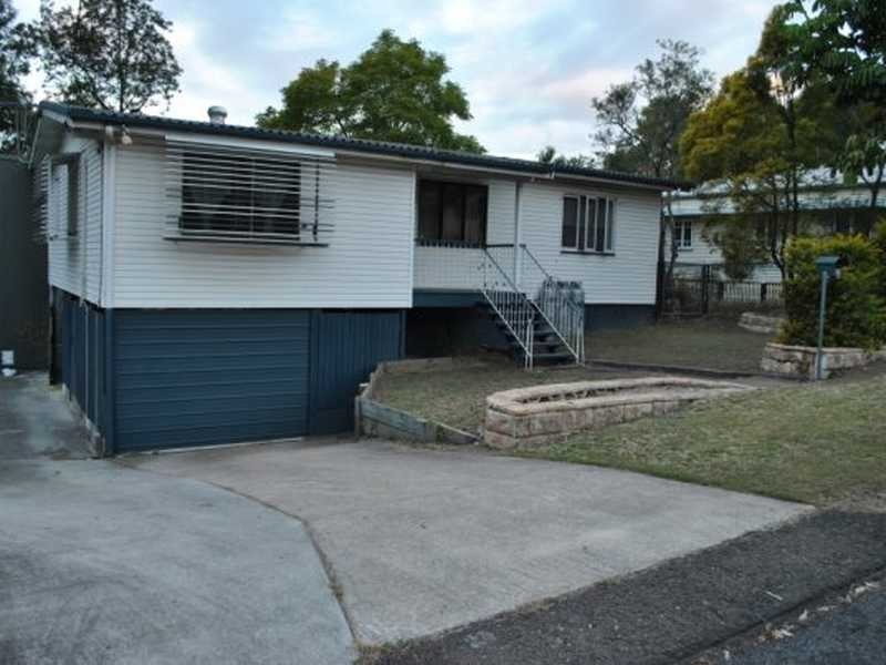 16 Caroline Street, Riverview QLD 4303