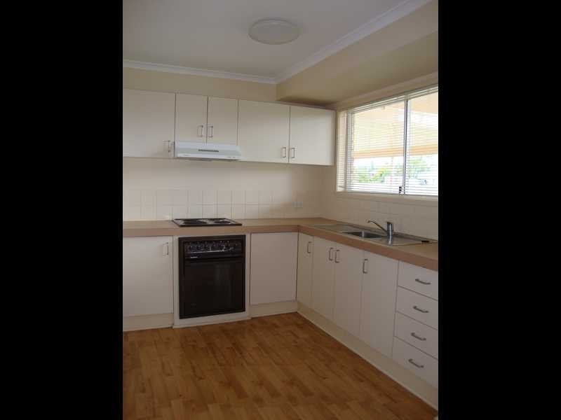 14 Battersby Street, One Mile QLD 4305