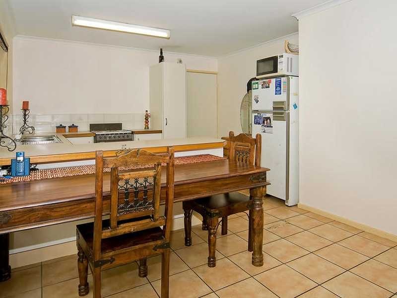 1/28 Cameron Street, Redbank Plains QLD 4301