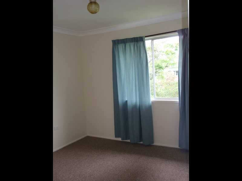 2 Lamington Parade, North Ipswich QLD 4305