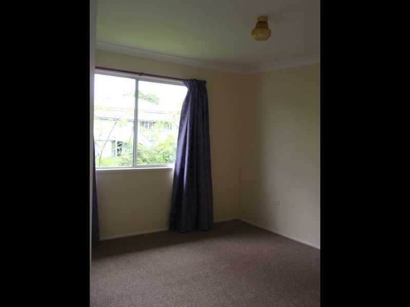 2 Lamington Parade, North Ipswich QLD 4305