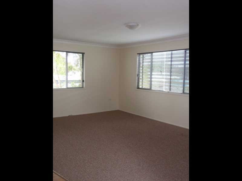 2 Lamington Parade, North Ipswich QLD 4305