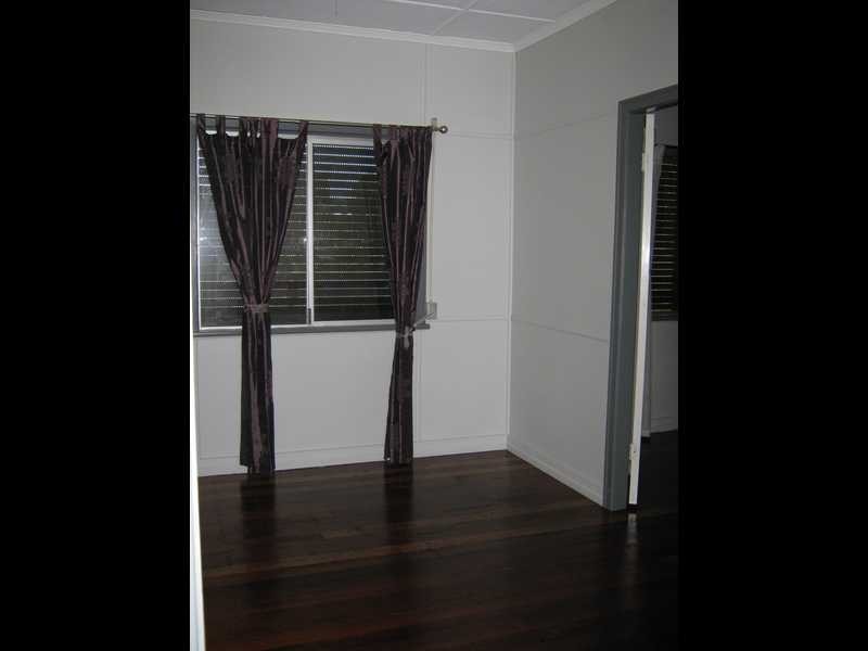 26 Coolibah Street, Silkstone QLD 4304