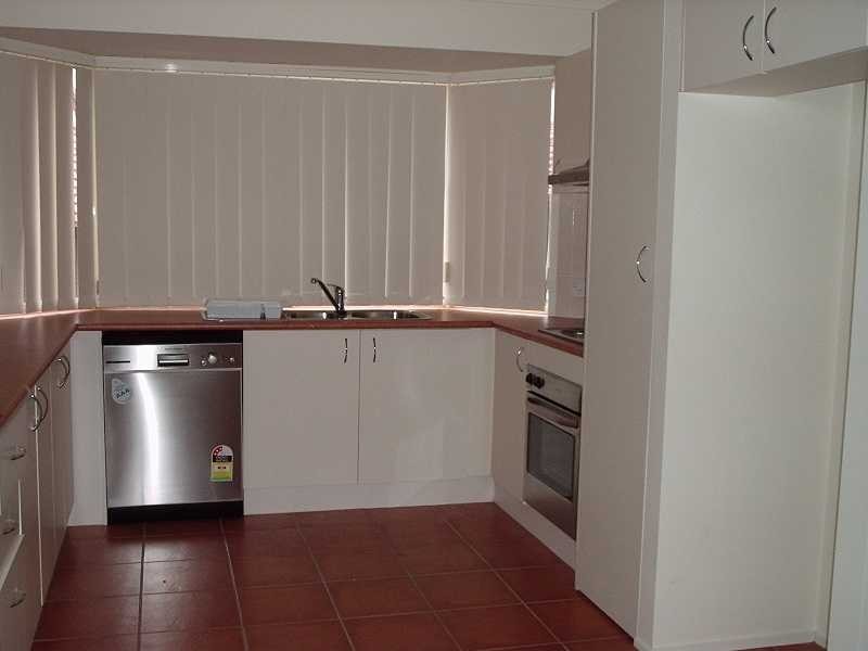 Unit 16/12 Collins Street, Brassall QLD 4305