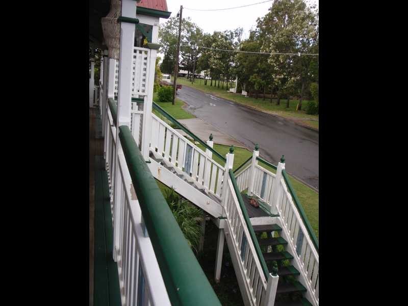 4 Warrell Street, West Ipswich QLD 4305