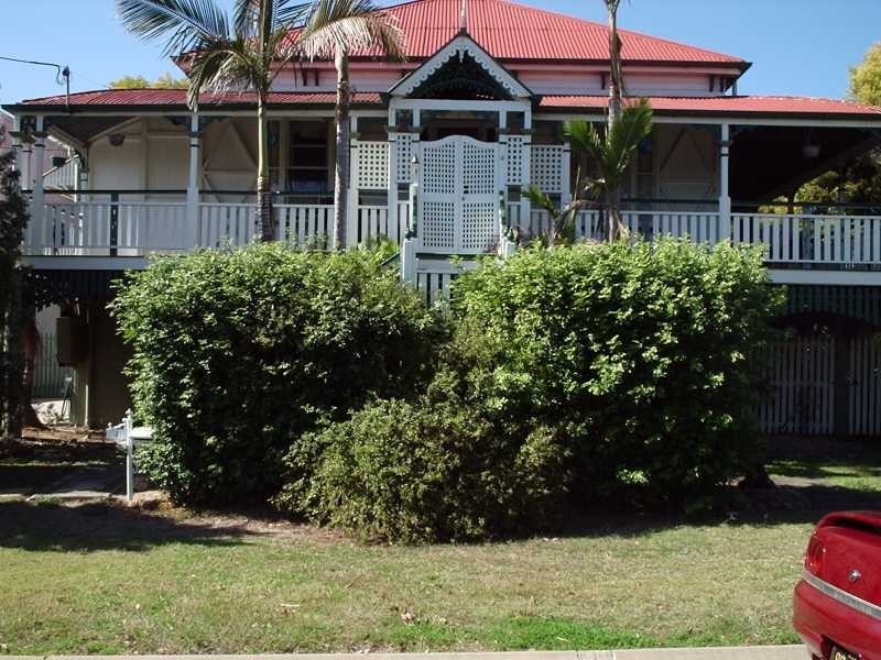 4 Warrell Street, West Ipswich QLD 4305