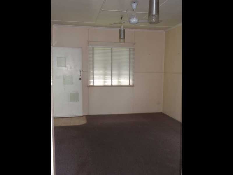 24 Cole Street, Booval QLD 4304