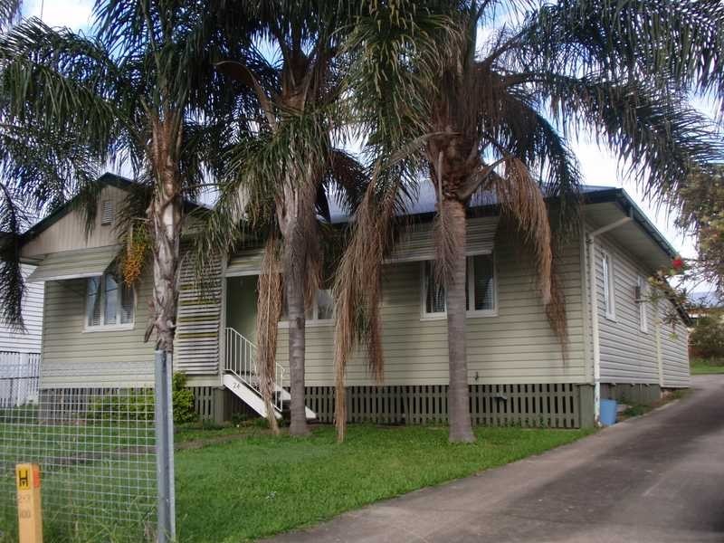 24 Cole Street, Booval QLD 4304
