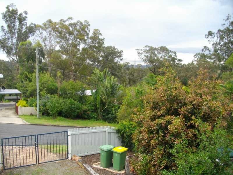 11 Megan Street, Camira QLD 4300