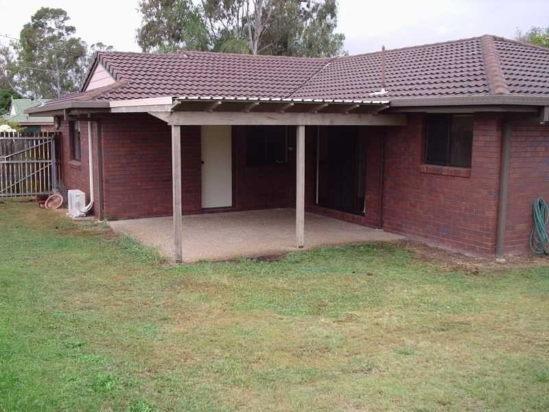 24 Bangalow Crescent, Raceview QLD 4305