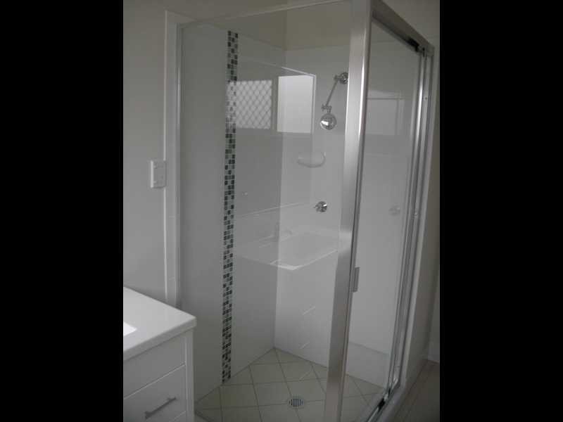 6 Weymouth Street, Bundamba QLD 4304