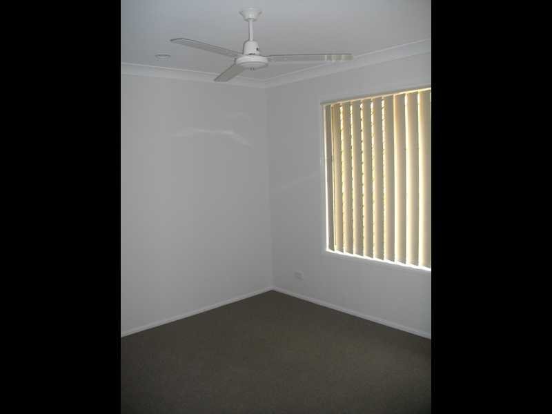 6 Weymouth Street, Bundamba QLD 4304