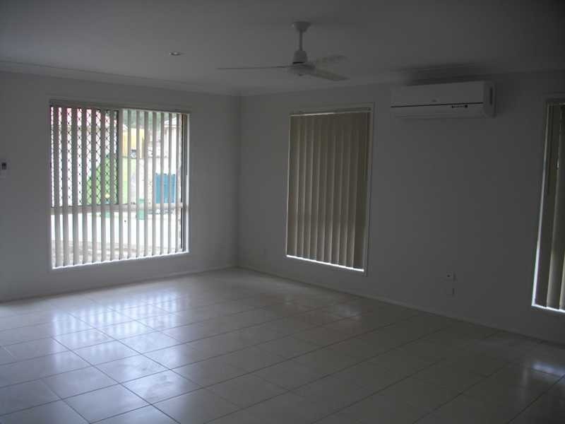 6 Weymouth Street, Bundamba QLD 4304