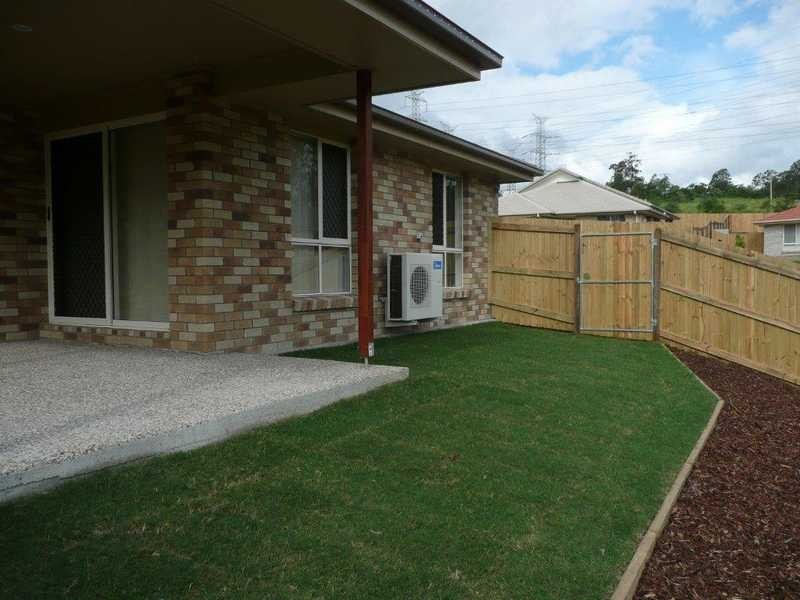 6 Weymouth Street, Bundamba QLD 4304