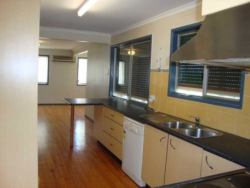 26 Balfour Street, Sadliers Crossing QLD 4305