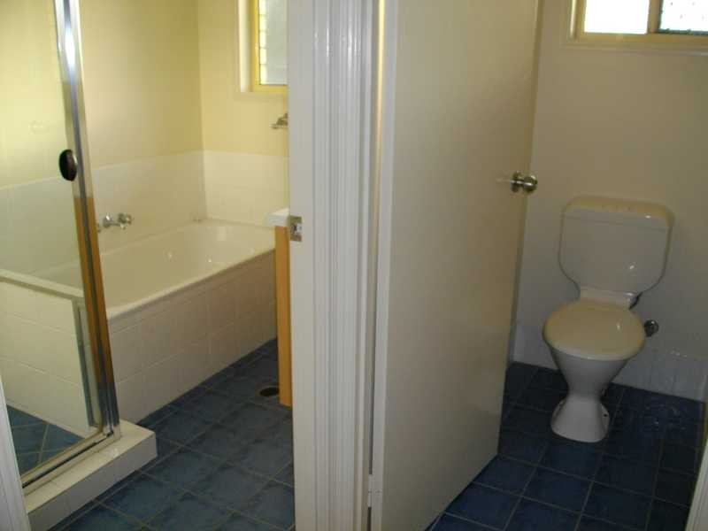 9 Ellie Court, Yamanto QLD 4305