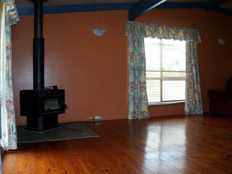 2A Phillip Street, One Mile QLD 4305