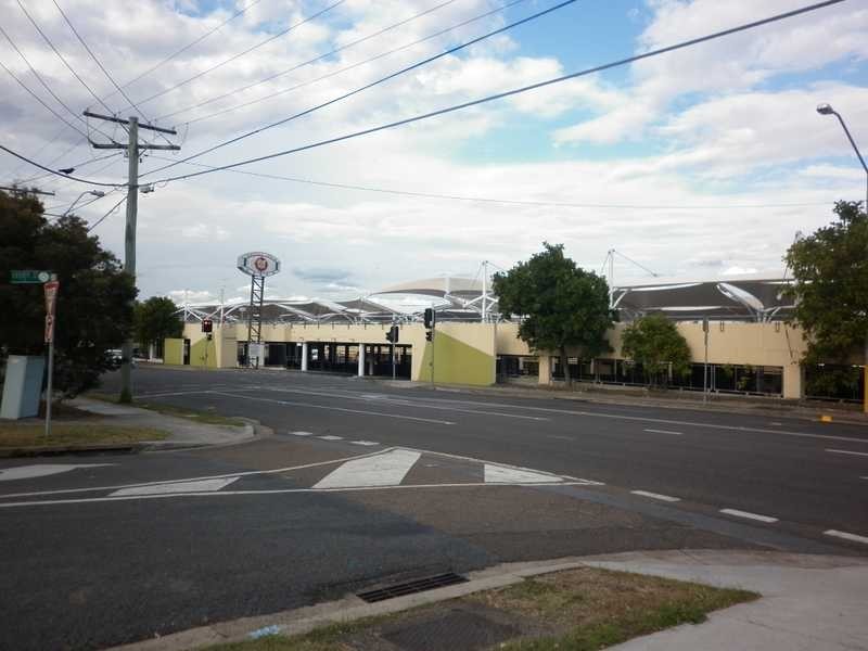 Unit 1/61 South Station Road, Booval QLD 4304