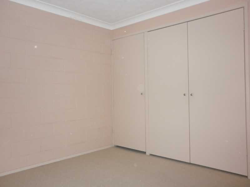 Unit 1/61 South Station Road, Booval QLD 4304