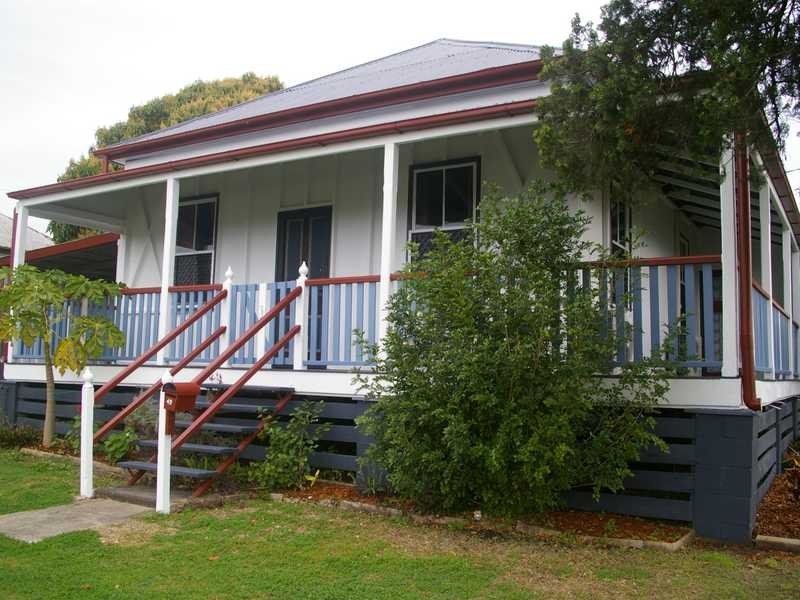 49 Lusitania Street, Newtown QLD 4305