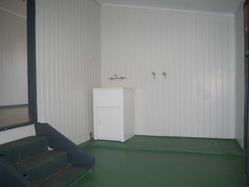 49 Lusitania Street, Newtown QLD 4305