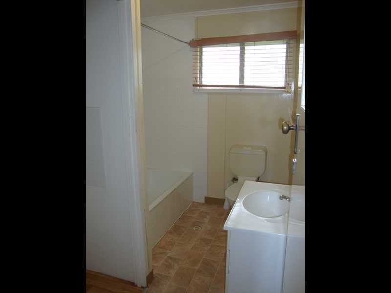 37 Palma Rosa Drive, Wulkuraka QLD 4305