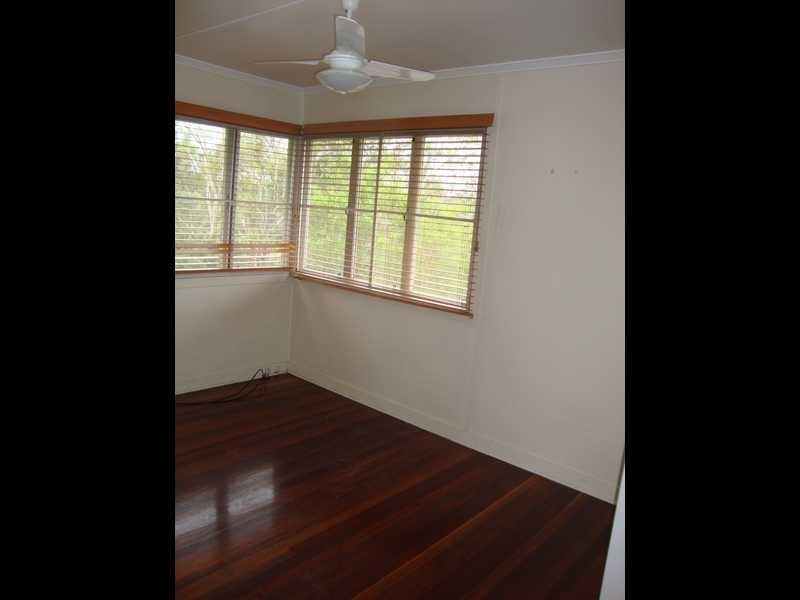 37 Palma Rosa Drive, Wulkuraka QLD 4305