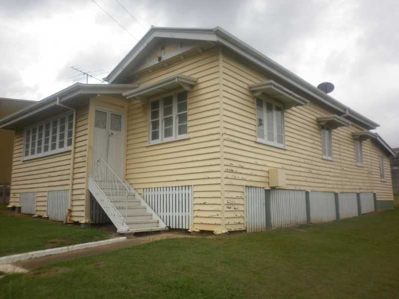 7 Clay Street, West Ipswich QLD 4305