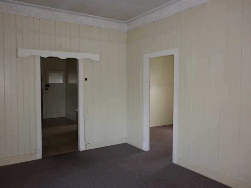 7 Clay Street, West Ipswich QLD 4305