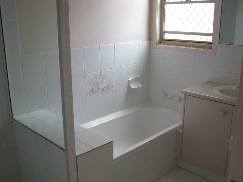 Unit 18/1a Joyce Street, East Ipswich QLD 4305