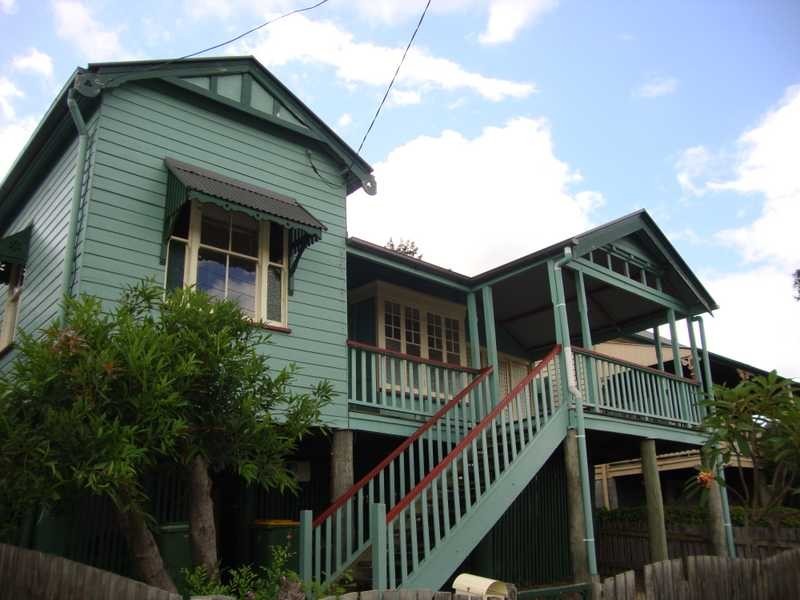 9 Mortimer Street, Ipswich QLD 4305