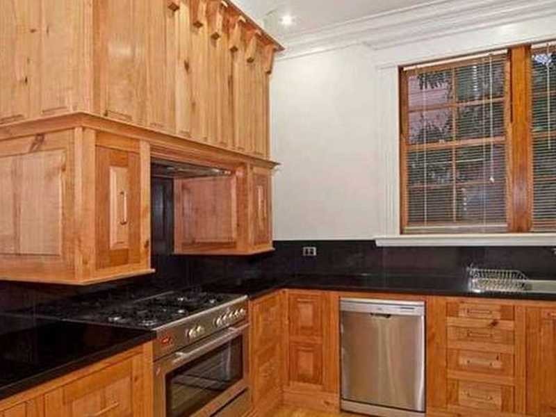 32 Quarry Street, Ipswich QLD 4305