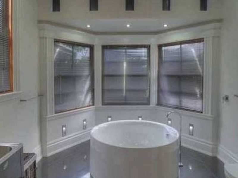 32 Quarry Street, Ipswich QLD 4305