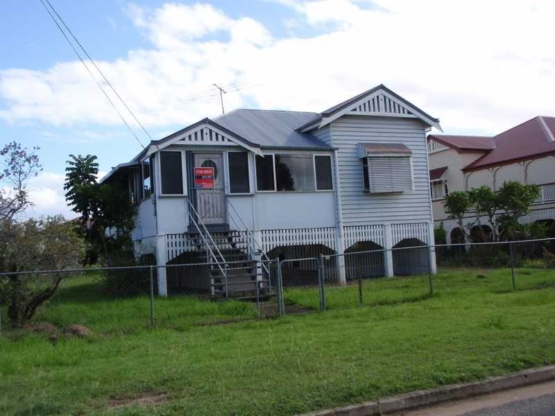 15 Joyce Street, East Ipswich QLD 4305