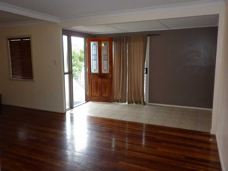 22 Vivian Street, Eastern Heights QLD 4305