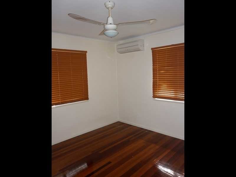 22 Vivian Street, Eastern Heights QLD 4305