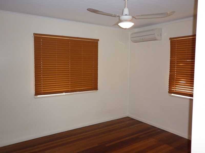 22 Vivian Street, Eastern Heights QLD 4305