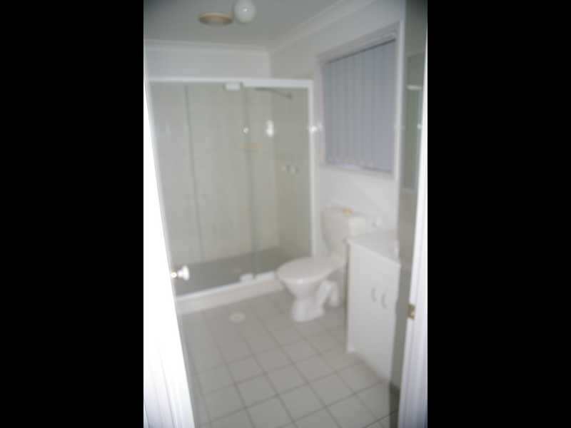 9 Banbury Close, Bundamba QLD 4304